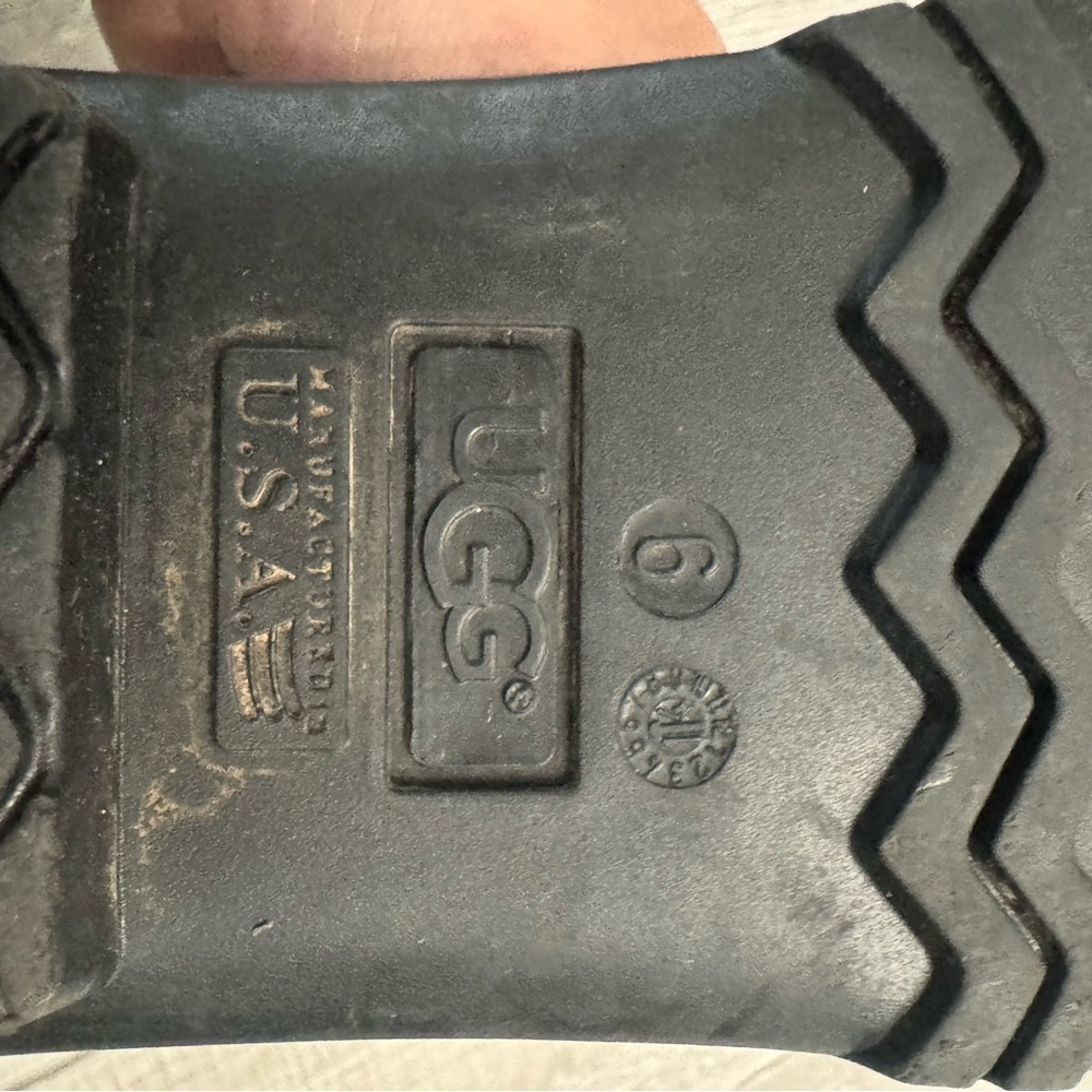 UGG Black Women's Winter & Rain Boots - Picture 9 of 13
